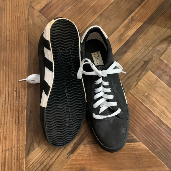 RARE Vintage Havana black stars sneakers - Picture 3 of 3